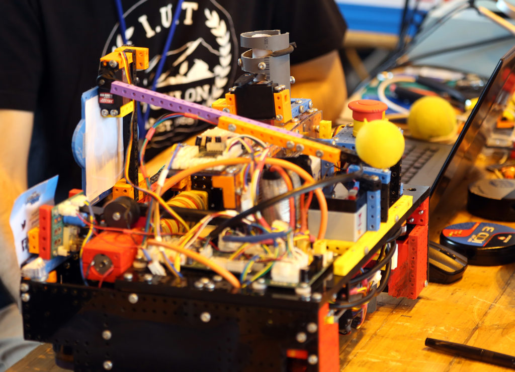 Technologies | RCT : Robot Club Toulon